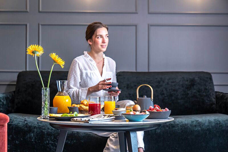 salle petit déjeuner restaurant Bonne 74